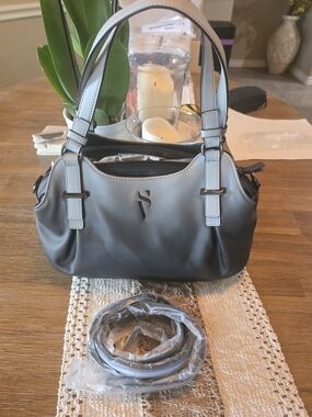 Simply Vera Vera Wang Buena Satchel Bag In Grey Colorway